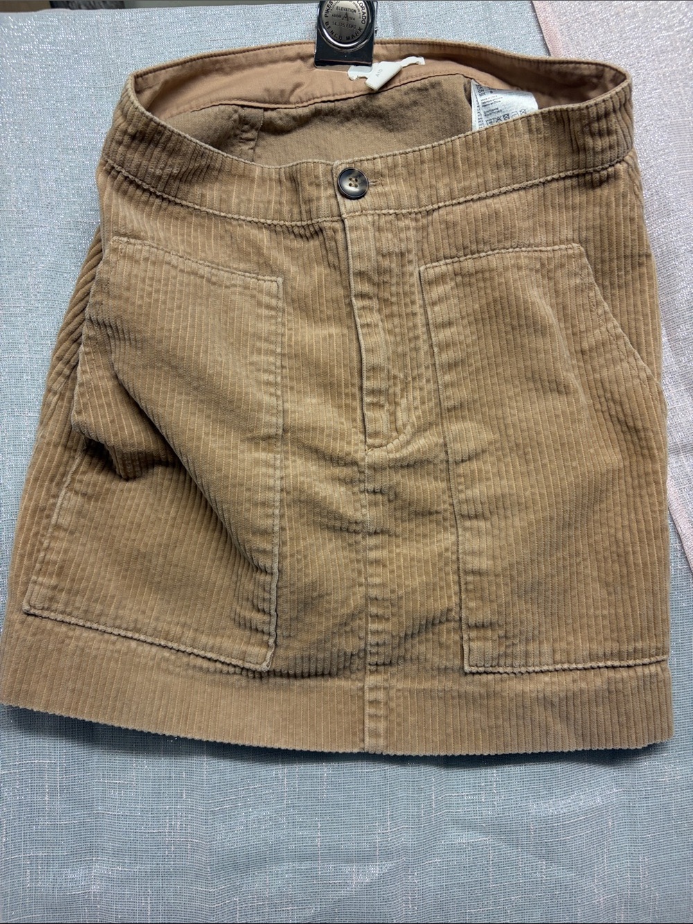 H&M Corduroy Skirt in Tan